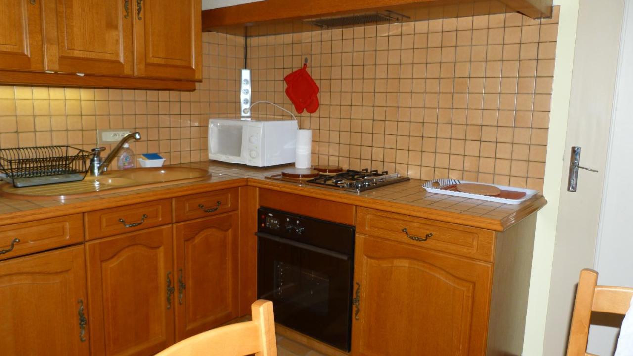 Maison De Vacances Pour 6 Personnes Avec Piscine Lainsecq Eksteriør bilde